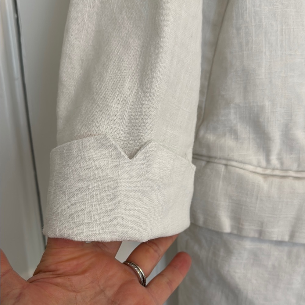 Classic White/Cream Linen-Style Blazer - Picture 7 of 7